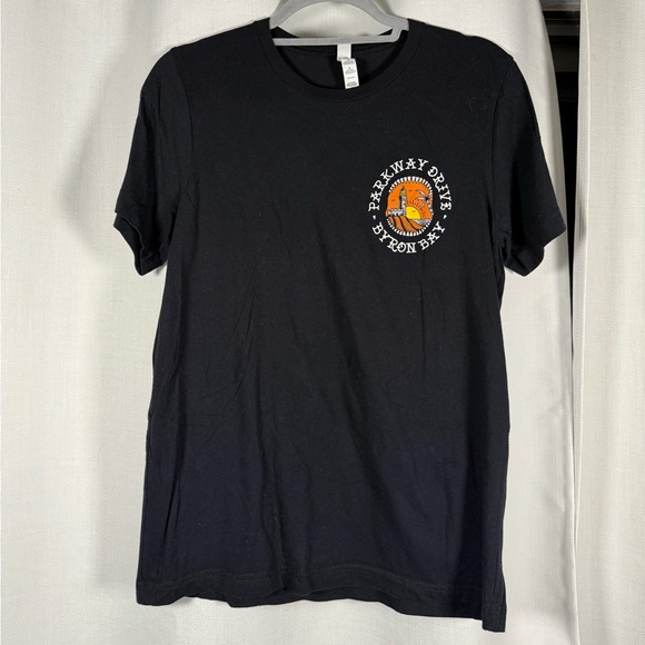 Parkway Drive Byron Bay Shark Lighthouse Graphic Black T-Shirt - Picture 4 of 9